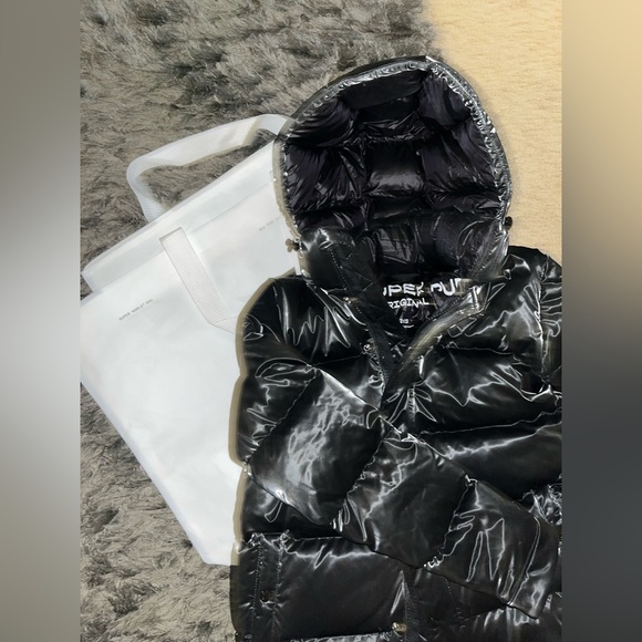 Aritzia Super Puff Liquid Shine - Picture 3 of 5